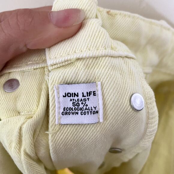 ZARA High Waist Straight Leg Raw Hem Rigid Denim Jeans in Soft Yellow Size 2 - Picture 9 of 10